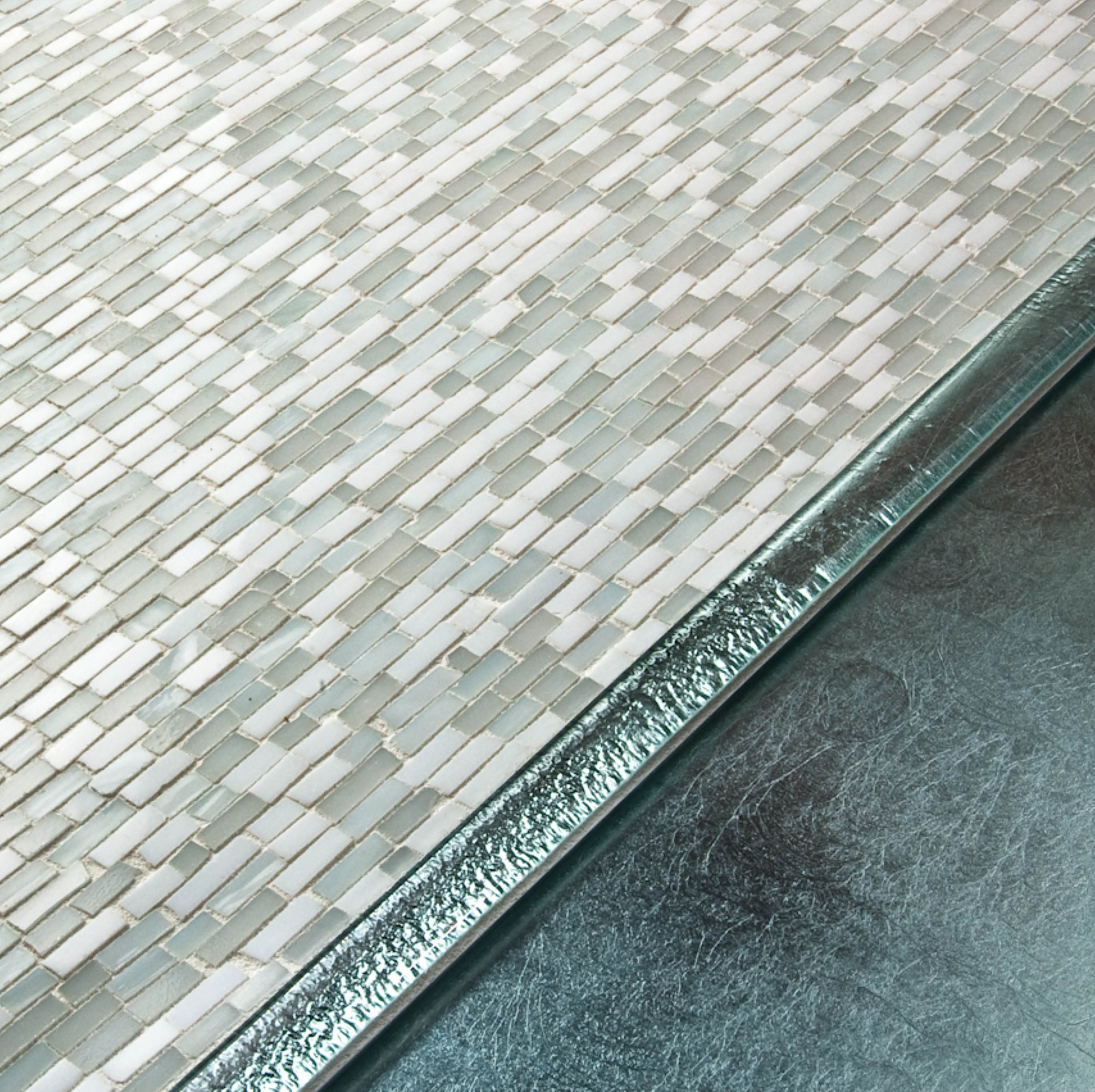 Glass Borders & Moldings